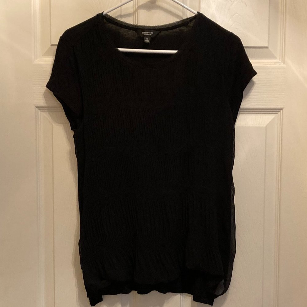2 For $10 / Simply Vera (Vera Wang) Short Sleeve Black Top Medium